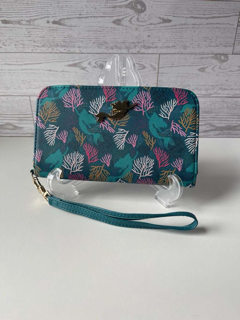 Disney Princess series The Little Mermaid Ariel New Wallet with Tech Pocket